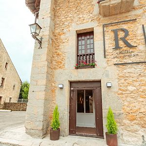 Hotel R Santillana